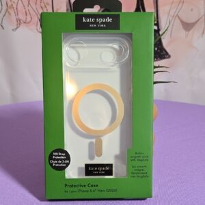 kate spade White MagSafe iPhone Case